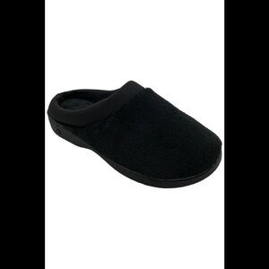 Isotoner Women's Microterry Clog Slippers Black - Medium